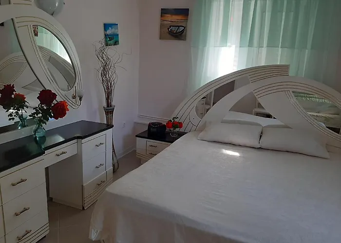 Cozy Flat In Nea Makri