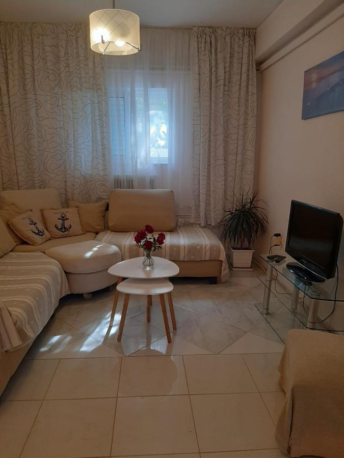 Cozy Flat In Nea Makri